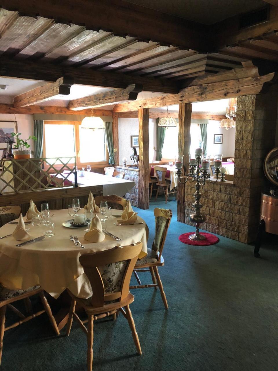 Soyhières Le Cavalier酒店 外观 照片
